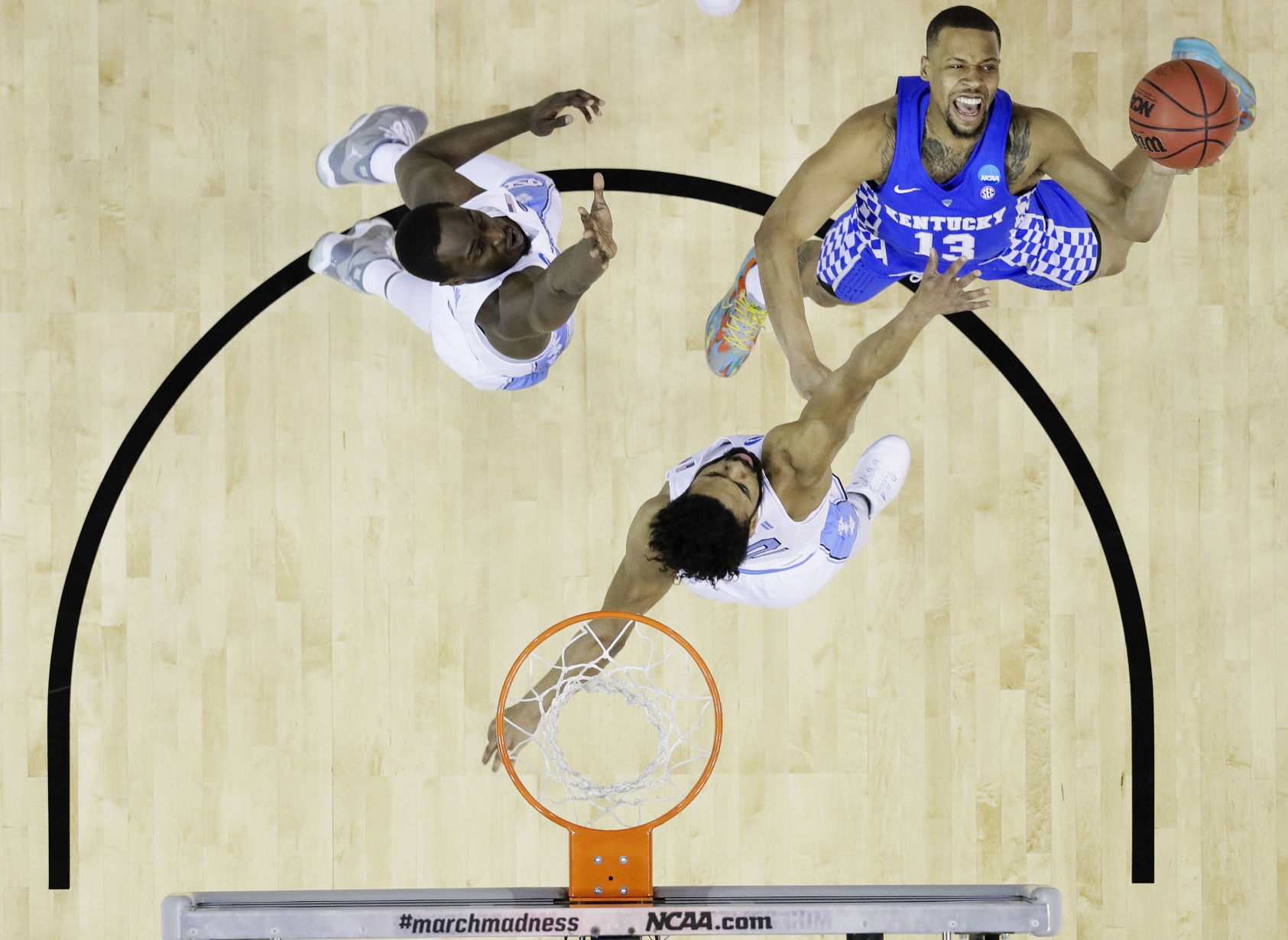 APTOPIX NCAA Kentucky North Carolina Basketball